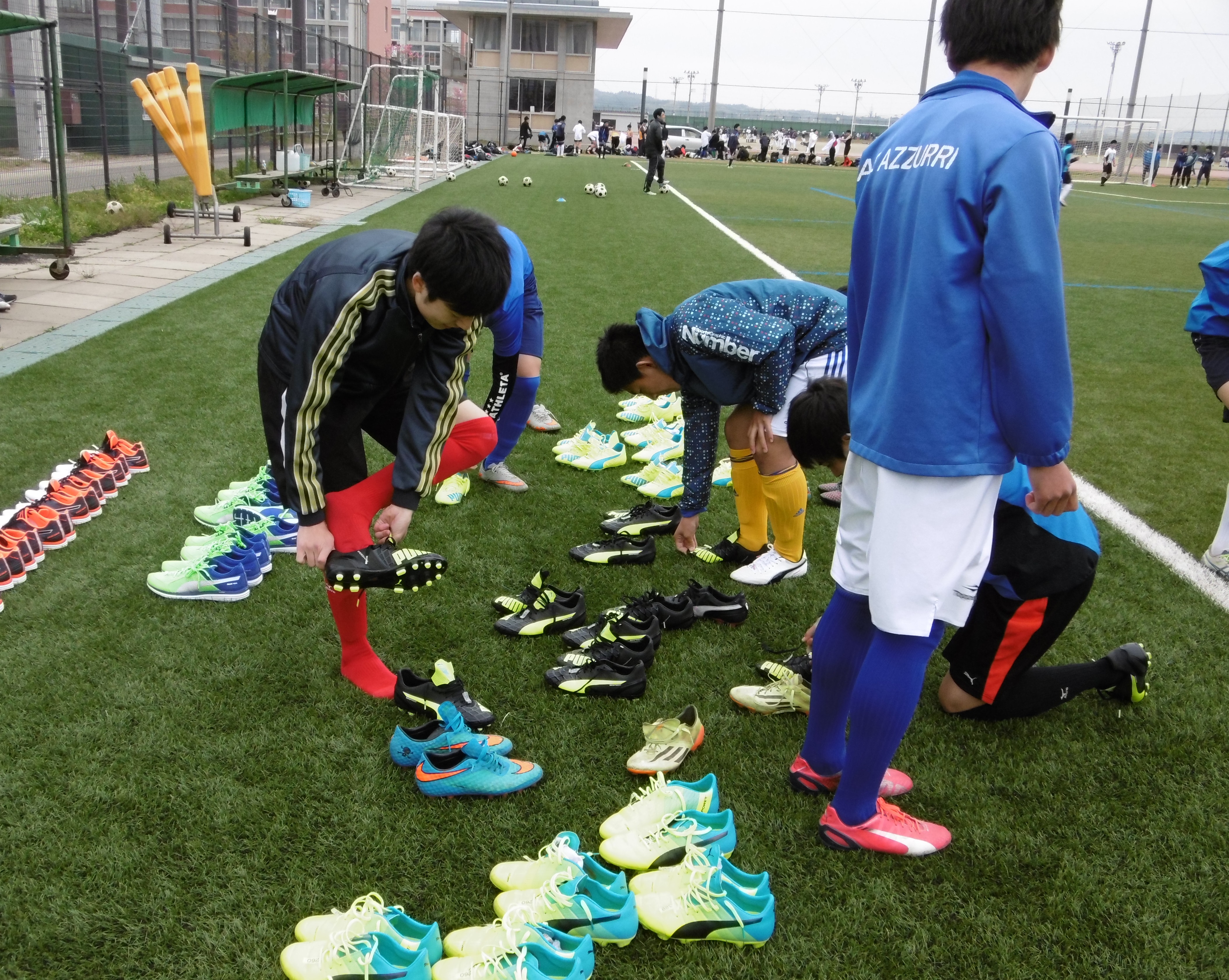 グラス 矢じり 化学 サッカー 部 スパイク Mitochon Jp